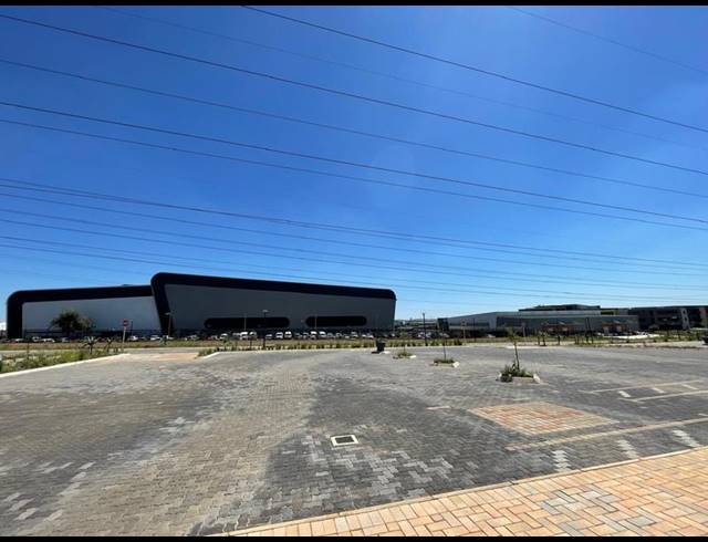 INDUSTRIAL PROPERTY TO RENT IN ECO PARK ESTATE